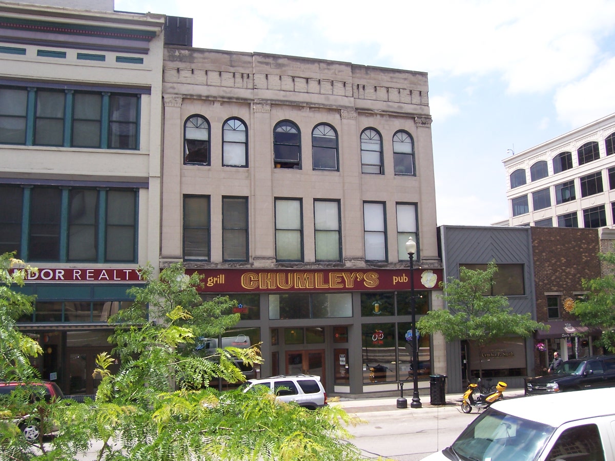 Image of Courthouse Square #230